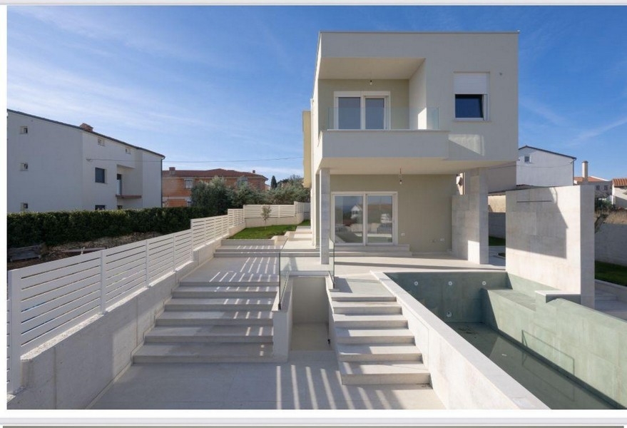 Novostavba vily H3803 v Ližnjan, Istria na predaj.