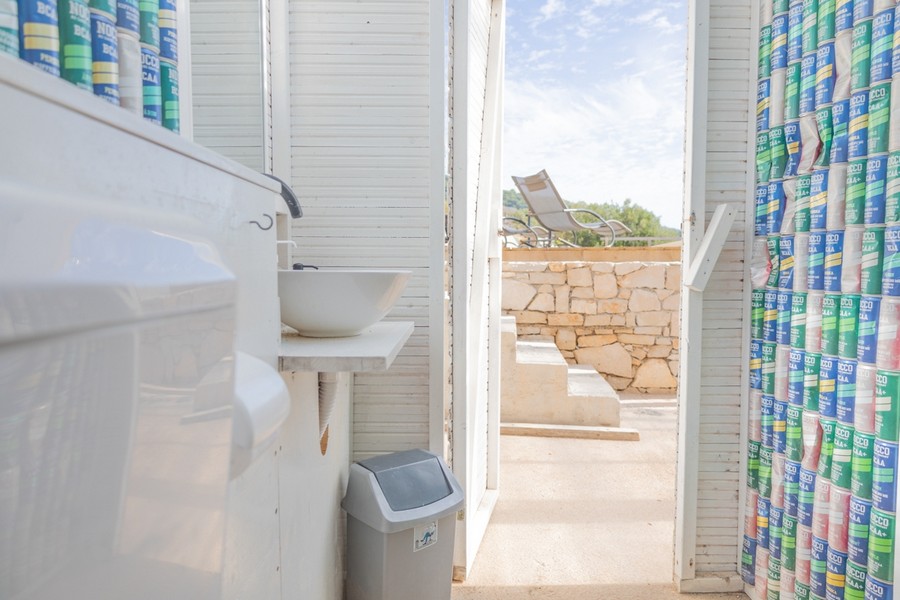 Kúpeľňa s prístupom na vonkajšiu terasu