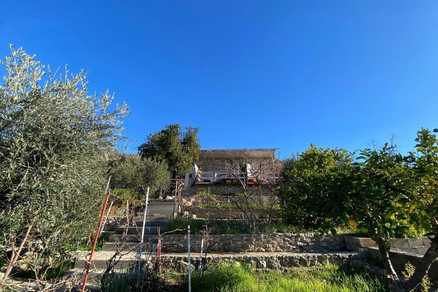 Predám dom na rekonštrukciu Chorvátsko - H3844