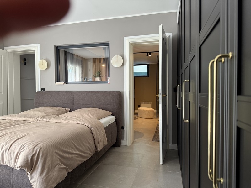 Spálňa s prístupom do kúpeľne