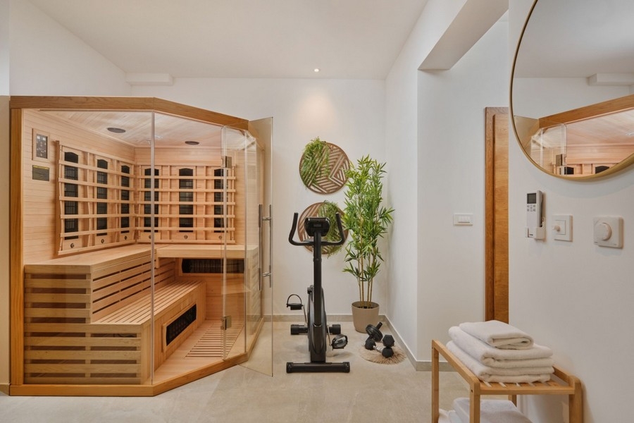 Sauna a fitnes zóna