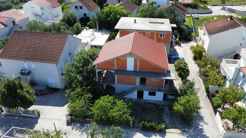 Pohľad na rezidenčnú oblasť Orebić v Chorvátsku