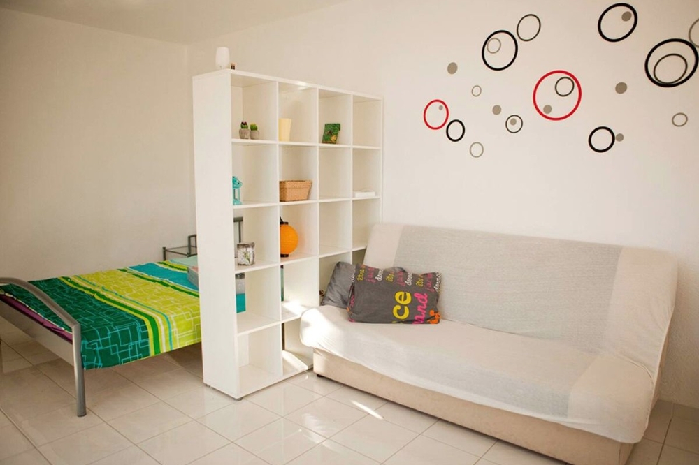 Štúdiový apartmán na hornom poschodí so spálňou a obývacím priestorom