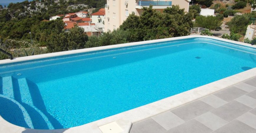 Jedinečná vila v Makarskej na predaj. Croatia Real Estate - Panorama Skauting!