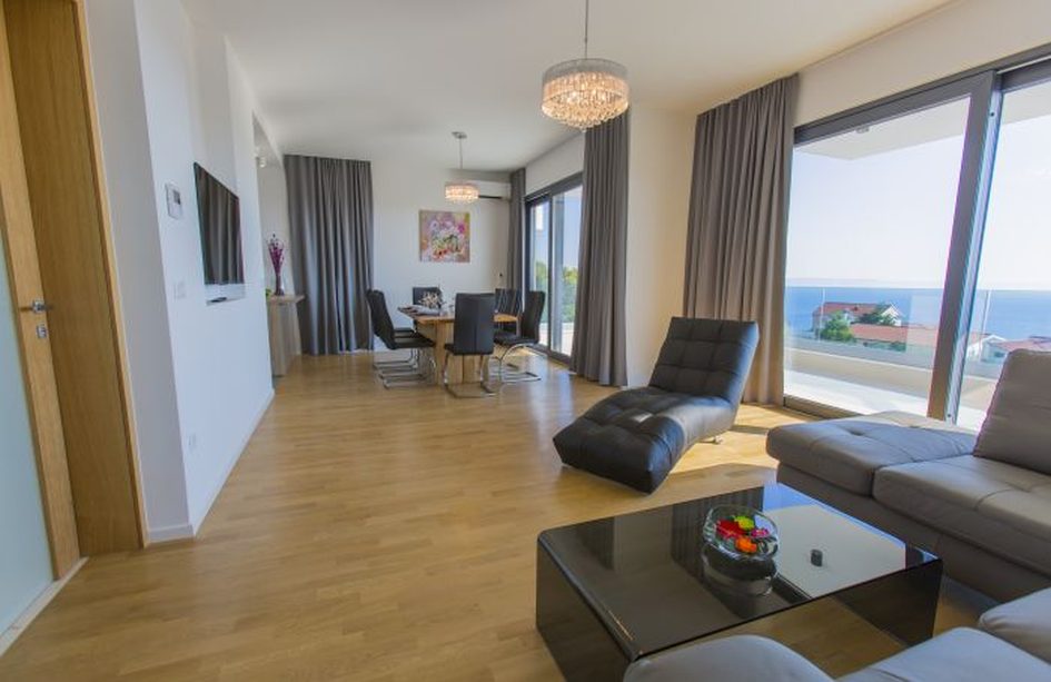 Exkluzívne vybavenie objektu H600 v Makarskej, panoramatický prieskum.