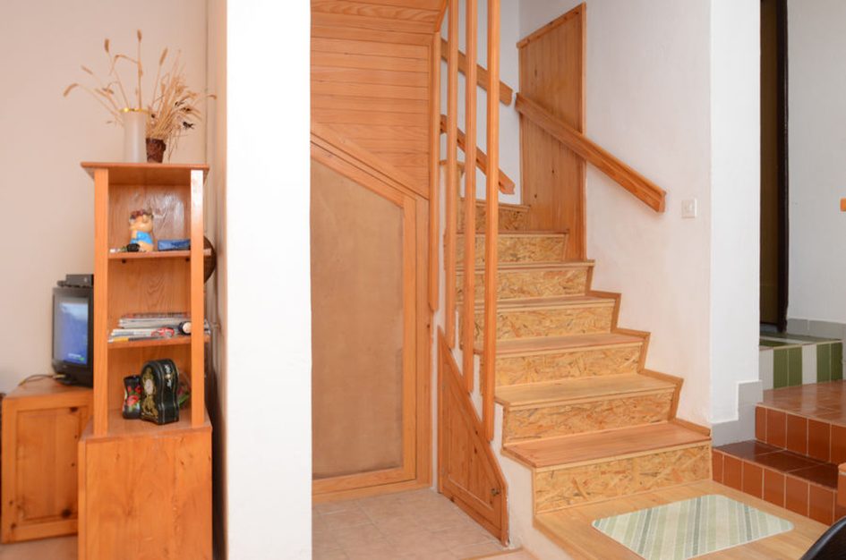 Schody do horného poschodia