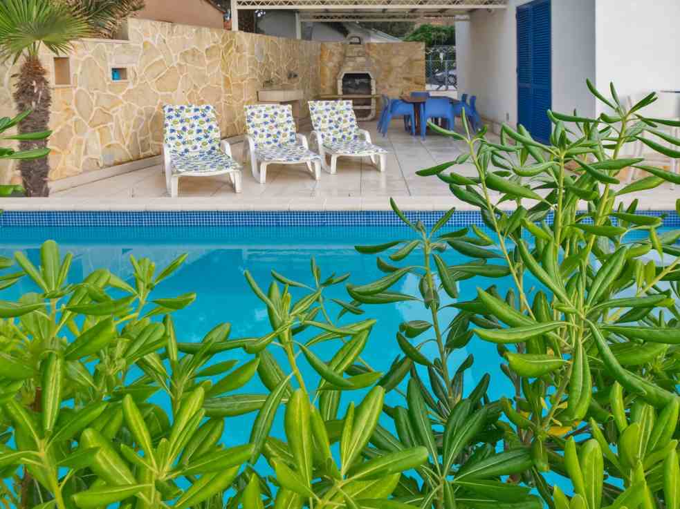 Luxusná prímorská vila v Chorvátsku na ostrove Brač na predaj - Panorama Scouting.