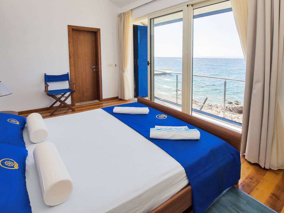 Fantastický výhľad zo spálne H792.