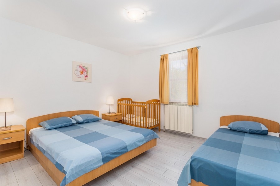 Kúpeľňa domu H876 v Chorvátsku.