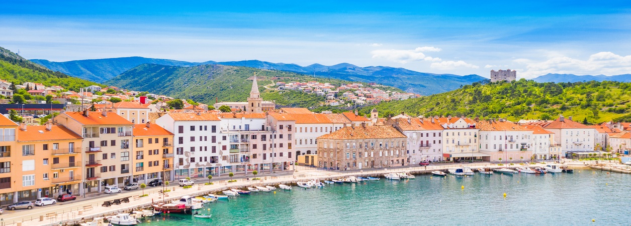 Nehnuteľnosti Senj, Chorvátsko - Panorama Scouting.